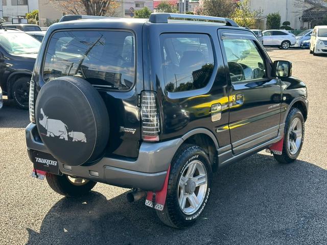 ジムニー ランドベンチャー　ナビ　ＴＶ　バックカメラ　純正１６インチアルミホイール　ＥＴＣ　リモコンキー　　ハーフレザーシート　ドライブレコーダー　Ｂｌｕｅｔｏｏｔｈ（11枚目）