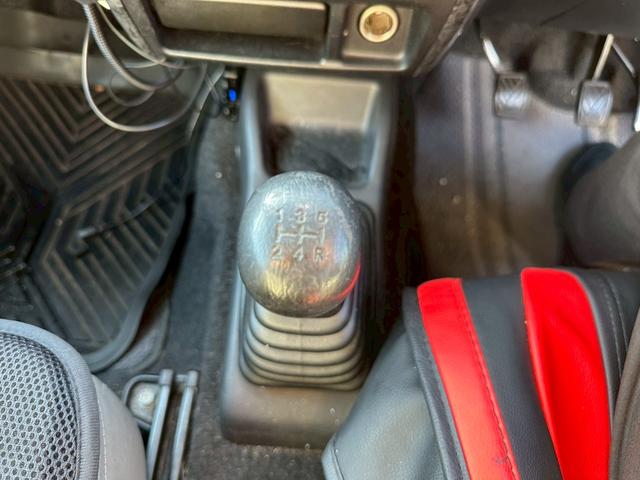 ジムニー ランドベンチャー　ナビ　ＴＶ　バックカメラ　純正１６インチアルミホイール　ＥＴＣ　リモコンキー　　ハーフレザーシート　ドライブレコーダー　Ｂｌｕｅｔｏｏｔｈ（39枚目）