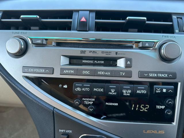 在庫車両は各展示場保管をしております。事前にご予約を頂ければご覧になりやすい場所にご準備をさせて頂きますので、ご来店前にはご連絡を頂ければ幸いです！