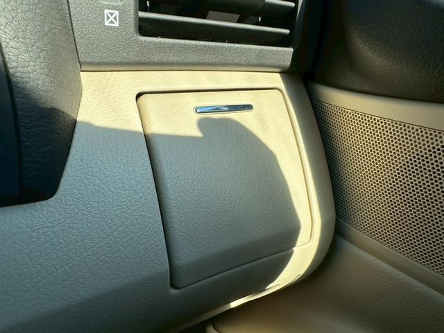 独自の直販システムを主軸に、幅広いネットワークを活かして徹底的にコストカットを行い仕入れております！