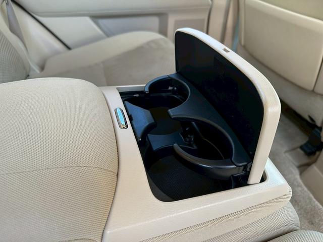 独自の直販システムを主軸に、幅広いネットワークを活かして徹底的にコストカットを行い仕入れております！