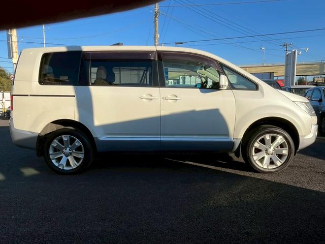 デリカD:5 ワンオーナー 両側パワースライドドア 社外ナビ バックカメラ 地デジ パワーウィンドウ パワーステアリング オートエアコン(13枚目)