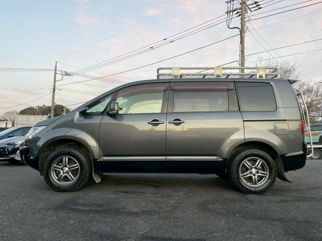 デリカＤ：５ Ｄ　パワーパッケージ　ナビ　テレビ　リアテレビ　バックカメラ　社外アルミホイール　ＥＴＣ　オートマニュアルエアコン　オートスライドドア　パワーステアリング　パワーウィンドウ（14枚目）