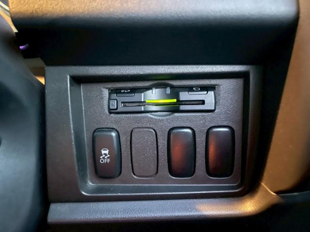 デリカＤ：５ Ｄ　パワーパッケージ　ナビ　テレビ　リアテレビ　バックカメラ　社外アルミホイール　ＥＴＣ　オートマニュアルエアコン　オートスライドドア　パワーステアリング　パワーウィンドウ（48枚目）