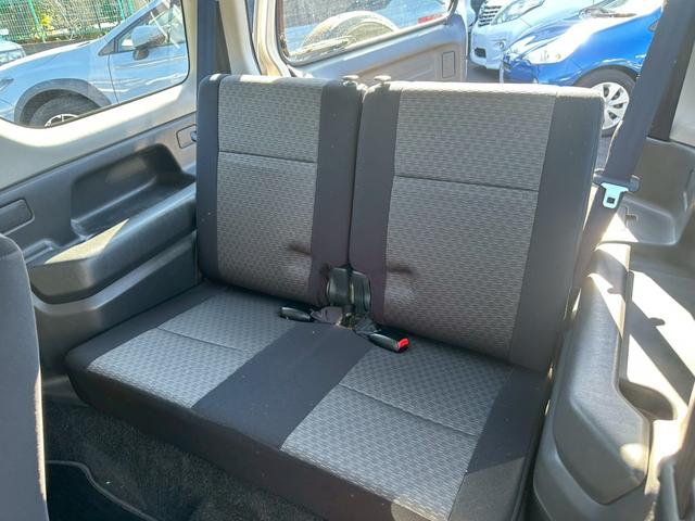 ジムニー ＸＧ　エアコン　４ＷＤ　パワーステアリング　パワーウインドウ　ライトレベライザー　補助ミラー　１６インチタイヤ　スペアタイヤ　リアワイパー（17枚目）