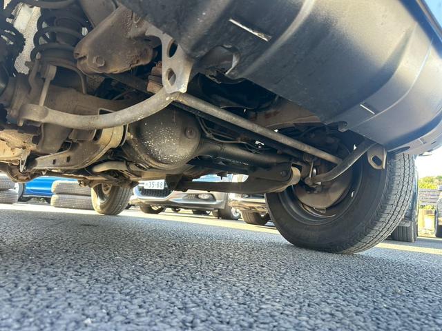 ジムニー ＸＧ　エアコン　４ＷＤ　パワーステアリング　パワーウインドウ　ライトレベライザー　補助ミラー　１６インチタイヤ　スペアタイヤ　リアワイパー（39枚目）