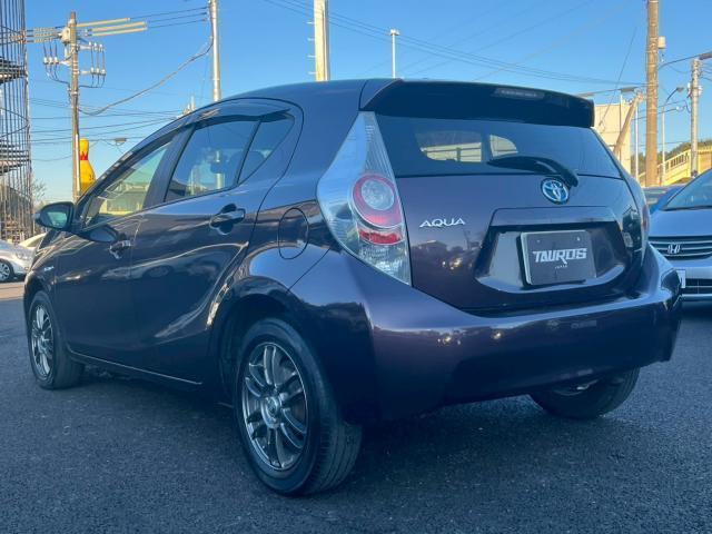 アクア Gブラックソフトレザーセレクション 合革シート ディーラーSDナビ バックカメラ 社外アルミホイール15インチ ETC スマートキープッシュスタート パワーステアリング(13枚目)