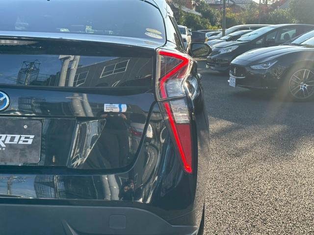 プリウス Sツーリングセレクション ナビ バックカメラ TV 純正17インチアルミホイール オートエアコン ETC スマートキープッシュスタート パワーステアリング(22枚目)