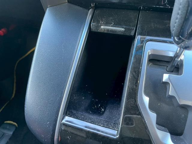 ヴェルファイア 2.5Z Aエディション ゴールデンアイズ ワンオーナー エアロTRD バックモニター フリップダウンモニター スマートキープッシュスタート 社外アルミホイール20インチ(31枚目)