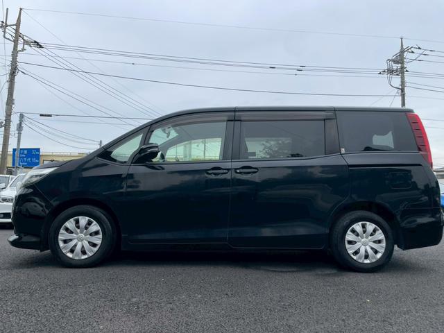 ノア Ｘ　ディライトプラス　ナビ　バックモニター　テレビ　フリップダウンモニター　両側パワースライドドア　オートエアコン　ＥＴＣ　スマートキー　プッシュスタート　アクセサリーソケット　電動格納ドアミラー（13枚目）