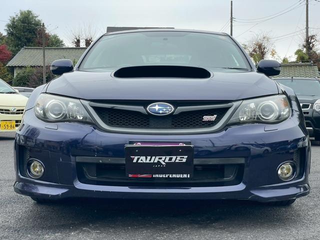 インプレッサ ＷＲＸ　ＳＴｉ　ナビアリ　テレビ　アルミホイール　社外１８インチ　ヘッドライトＨＩＤ　エアコン　ＥＴＣ　スマートキー　プッシュスタート　パワーウィンドウ（8枚目）