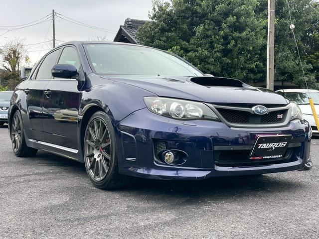 インプレッサ ＷＲＸ　ＳＴｉ　ナビアリ　テレビ　アルミホイール　社外１８インチ　ヘッドライトＨＩＤ　エアコン　ＥＴＣ　スマートキー　プッシュスタート　パワーウィンドウ（9枚目）