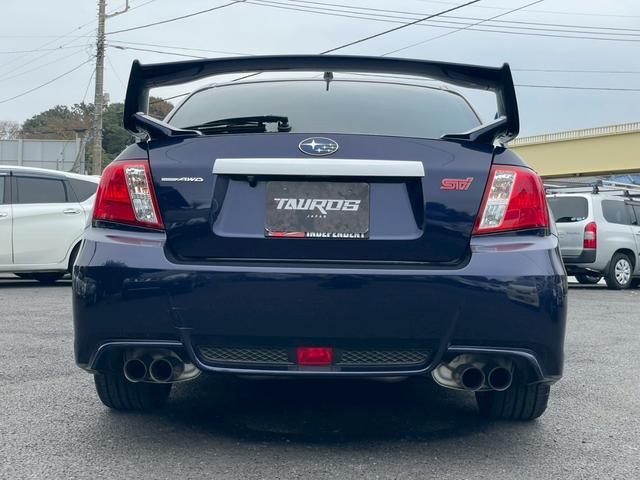 インプレッサ ＷＲＸ　ＳＴｉ　ナビアリ　テレビ　アルミホイール　社外１８インチ　ヘッドライトＨＩＤ　エアコン　ＥＴＣ　スマートキー　プッシュスタート　パワーウィンドウ（12枚目）