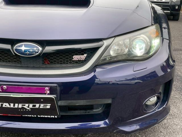 インプレッサ ＷＲＸ　ＳＴｉ　ナビアリ　テレビ　アルミホイール　社外１８インチ　ヘッドライトＨＩＤ　エアコン　ＥＴＣ　スマートキー　プッシュスタート　パワーウィンドウ（16枚目）
