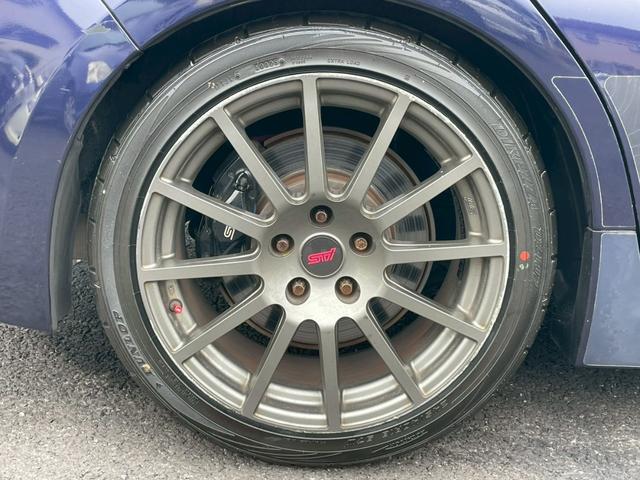 インプレッサ ＷＲＸ　ＳＴｉ　ナビアリ　テレビ　アルミホイール　社外１８インチ　ヘッドライトＨＩＤ　エアコン　ＥＴＣ　スマートキー　プッシュスタート　パワーウィンドウ（23枚目）