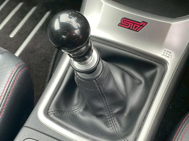 インプレッサ ＷＲＸ　ＳＴｉ　ナビアリ　テレビ　アルミホイール　社外１８インチ　ヘッドライトＨＩＤ　エアコン　ＥＴＣ　スマートキー　プッシュスタート　パワーウィンドウ（49枚目）