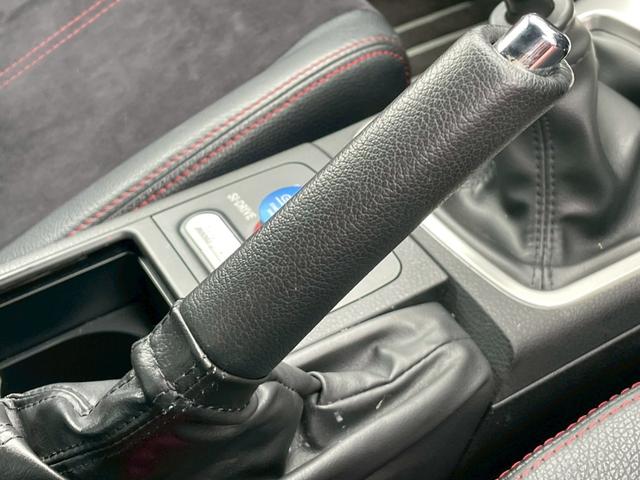 インプレッサ ＷＲＸ　ＳＴｉ　ナビアリ　テレビ　アルミホイール　社外１８インチ　ヘッドライトＨＩＤ　エアコン　ＥＴＣ　スマートキー　プッシュスタート　パワーウィンドウ（50枚目）