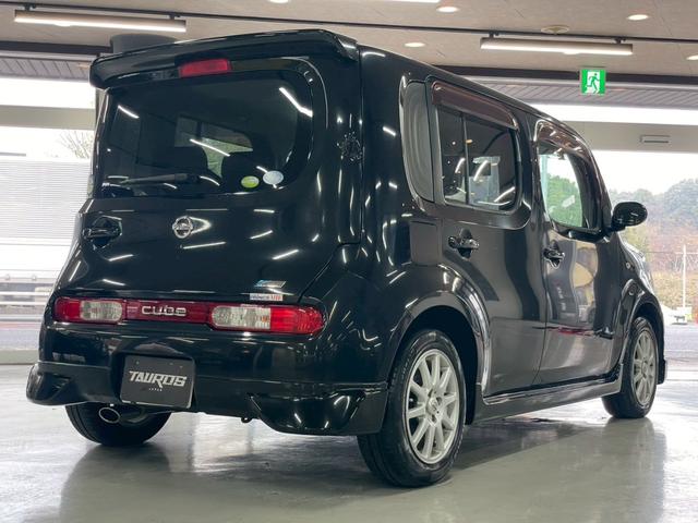 キューブ １５Ｘ　Ｍセレクション　ワンオーナー　ナビ　ＴＶ　純正アルミホイール１５インチ　ＥＴＣ　スマートキープッシュスタート　パワーステアリング　パワーウィンドウ（11枚目）