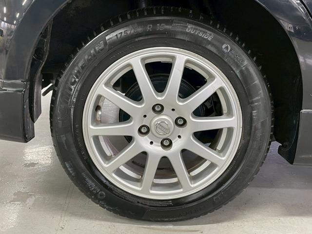 キューブ １５Ｘ　Ｍセレクション　ワンオーナー　ナビ　ＴＶ　純正アルミホイール１５インチ　ＥＴＣ　スマートキープッシュスタート　パワーステアリング　パワーウィンドウ（19枚目）