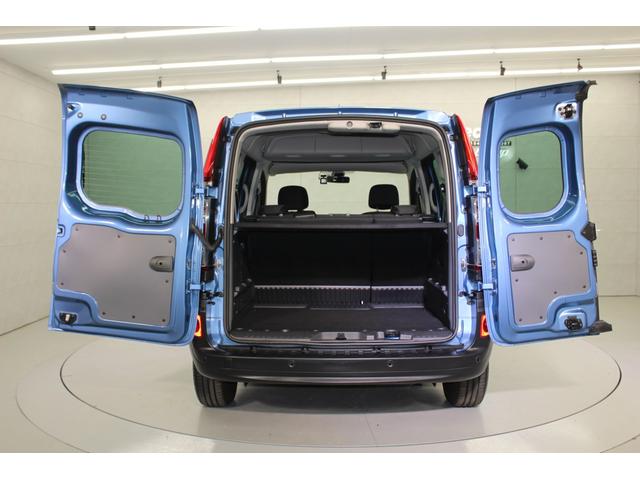 カングー リミテッド　ディーゼル　ＭＴ　４００台限定　ＬＴＤ　Ｄｉｅｓｅｌ　ＭＴ　稀少色　ブルーエトワール　ワンオーナー車（21枚目）