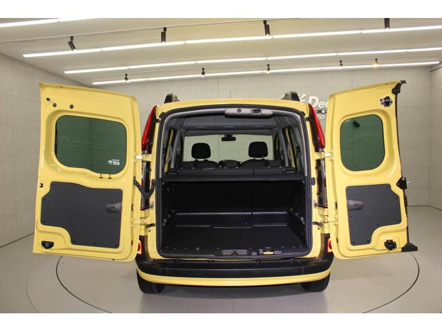 カングー ゼン　ナビフルセグＴＶＢカメラマルチルーフレール　ＥＴＣ　ドアバイザー　トリコロールライセンスプレート　ロザンジュセンターキャップ　禁煙　取説　保証書　スペアキー（16枚目）