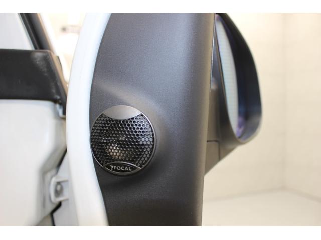 カングー ゼン　１オナ　ディーラー点検記録簿１９枚　ＹＡＫＩＭＡルーフラック　ＣＡＢＡＮＡシート　純正ナビ　リアモニター　ＯＺアルミホイール　ＦＯＣＡＬオーディオ　カロッツェリア製サブウーファー　ＨＩＤヘッドライト（27枚目）