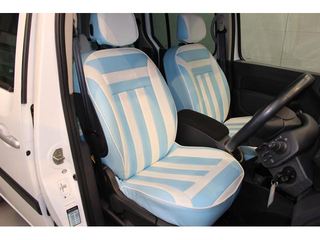 カングー ゼン　１オナ　ディーラー点検記録簿１９枚　ＹＡＫＩＭＡルーフラック　ＣＡＢＡＮＡシート　純正ナビ　リアモニター　ＯＺアルミホイール　ＦＯＣＡＬオーディオ　カロッツェリア製サブウーファー　ＨＩＤヘッドライト（34枚目）