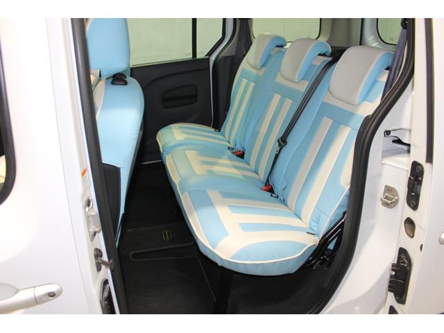 カングー ゼン　１オナ　ディーラー点検記録簿１９枚　ＹＡＫＩＭＡルーフラック　ＣＡＢＡＮＡシート　純正ナビ　リアモニター　ＯＺアルミホイール　ＦＯＣＡＬオーディオ　カロッツェリア製サブウーファー　ＨＩＤヘッドライト（38枚目）