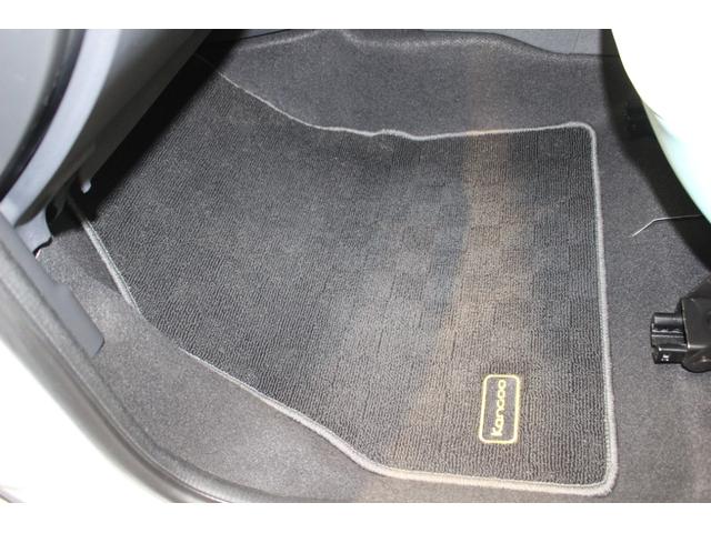 カングー ゼン　１オナ　ディーラー点検記録簿１９枚　ＹＡＫＩＭＡルーフラック　ＣＡＢＡＮＡシート　純正ナビ　リアモニター　ＯＺアルミホイール　ＦＯＣＡＬオーディオ　カロッツェリア製サブウーファー　ＨＩＤヘッドライト（42枚目）