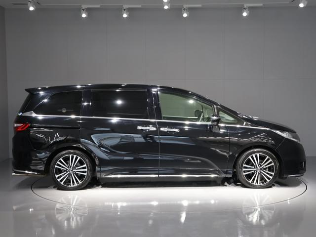 オデッセイ アブソルート　雹災車　あんしんパッケージ　ＬＥＤヘッドライト　左側電動スライドドア　２列目プレミアムクレイドルシート　純正ナビ　Ｂｌｕｅｔｏｏｔｈ接続　リア席モニター　ＥＴＣ　１８インチアルミホイール　Ｒカメ　ＡＣ（17枚目）