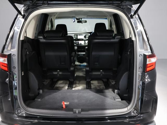 オデッセイ アブソルート　雹災車　あんしんパッケージ　ＬＥＤヘッドライト　左側電動スライドドア　２列目プレミアムクレイドルシート　純正ナビ　Ｂｌｕｅｔｏｏｔｈ接続　リア席モニター　ＥＴＣ　１８インチアルミホイール　Ｒカメ　ＡＣ（61枚目）