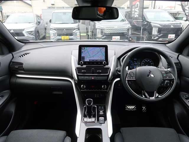 エクリプスクロスPHEV G スマートフォン連携ディスプレーナビ付 ETC2.0 全方位カメラ連動 マイパイロット レーダークルーズコントロール レーンアシスト 衝突被害軽減ブレーキ 誤発進抑制機能 後側方車両検知警報 コンセント(2枚目)