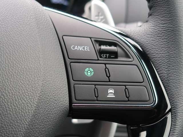 エクリプスクロスPHEV G スマートフォン連携ディスプレーナビ付 ETC2.0 全方位カメラ連動 マイパイロット レーダークルーズコントロール レーンアシスト 衝突被害軽減ブレーキ 誤発進抑制機能 後側方車両検知警報 コンセント(13枚目)