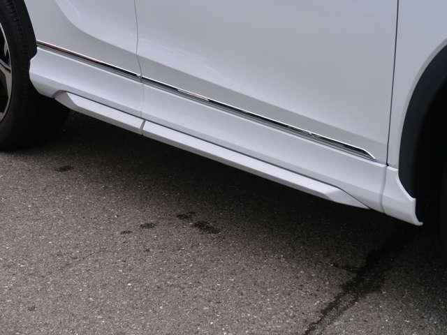 エクリプスクロスPHEV G スマートフォン連携ディスプレーナビ付 ETC2.0 全方位カメラ連動 マイパイロット レーダークルーズコントロール レーンアシスト 衝突被害軽減ブレーキ 誤発進抑制機能 後側方車両検知警報 コンセント(16枚目)