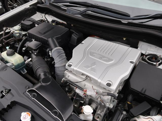 アウトランダーPHEV Gセーフティパッケージ 4WD ワンオーナー 禁煙車 クラリオン製メモリーナビ 全方位カメラ ETC 100V1500W電源 誤発進抑制機能付き衝突被害軽減ブレーキ レーダークルーズコントロール パーキングセンサー シートヒーター(35枚目)