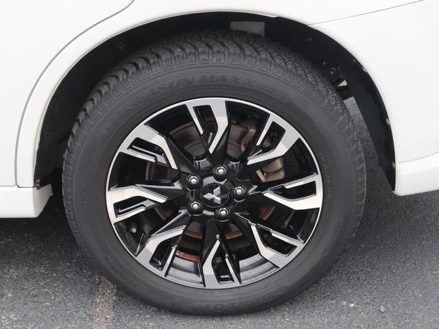 アウトランダーPHEV Gセーフティパッケージ 4WD ワンオーナー 禁煙車 クラリオン製メモリーナビ 全方位カメラ ETC 100V1500W電源 誤発進抑制機能付き衝突被害軽減ブレーキ レーダークルーズコントロール パーキングセンサー シートヒーター(38枚目)