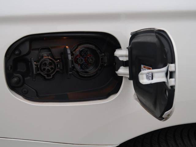 アウトランダーPHEV Gセーフティパッケージ 4WD ワンオーナー 禁煙車 クラリオン製メモリーナビ 全方位カメラ ETC 100V1500W電源 誤発進抑制機能付き衝突被害軽減ブレーキ レーダークルーズコントロール パーキングセンサー シートヒーター(79枚目)