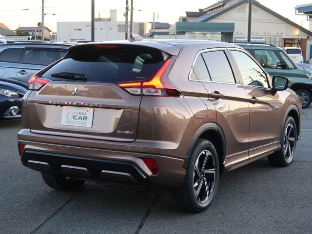 エクリプスクロスPHEV P 4WD 社有車UP マイパイロットクルーズコントロール スマホ連携ナビ 全方位カメラ 誤発進抑制機能付き衝突被害軽減ブレーキ 後側方車両検知 100V1500W電源 電動テールゲート前後シートヒーター(5枚目)