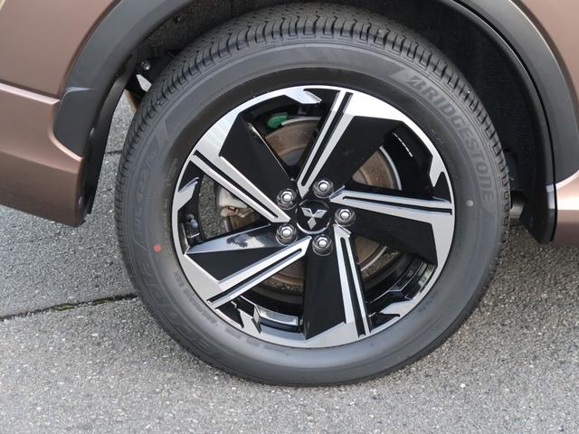 エクリプスクロスPHEV P 4WD 社有車UP マイパイロットクルーズコントロール スマホ連携ナビ 全方位カメラ 誤発進抑制機能付き衝突被害軽減ブレーキ 後側方車両検知 100V1500W電源 電動テールゲート前後シートヒーター(37枚目)