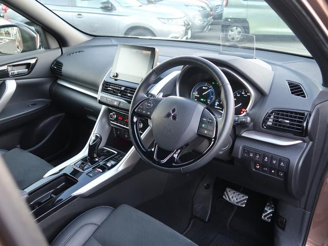 エクリプスクロスPHEV P 4WD 社有車UP マイパイロットクルーズコントロール スマホ連携ナビ 全方位カメラ 誤発進抑制機能付き衝突被害軽減ブレーキ 後側方車両検知 100V1500W電源 電動テールゲート前後シートヒーター(64枚目)