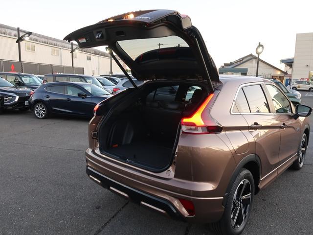 エクリプスクロスPHEV P 4WD 社有車UP マイパイロットクルーズコントロール スマホ連携ナビ 全方位カメラ 誤発進抑制機能付き衝突被害軽減ブレーキ 後側方車両検知 100V1500W電源 電動テールゲート前後シートヒーター(72枚目)