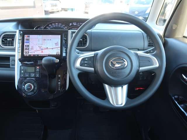 タント カスタムX トップエディションSAII 4WD 禁煙車 純正メモリーナビ フルセグTV バックカメラ ETC 左側センターピラーレス電動スライドドア 誤発進抑制機能付き衝突被害軽減ブレーキ LEDヘッドランプ オートライト アイドリングストップ(2枚目)