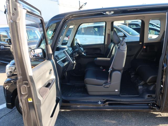 タント カスタムX トップエディションSAII 4WD 禁煙車 純正メモリーナビ フルセグTV バックカメラ ETC 左側センターピラーレス電動スライドドア 誤発進抑制機能付き衝突被害軽減ブレーキ LEDヘッドランプ オートライト アイドリングストップ(71枚目)
