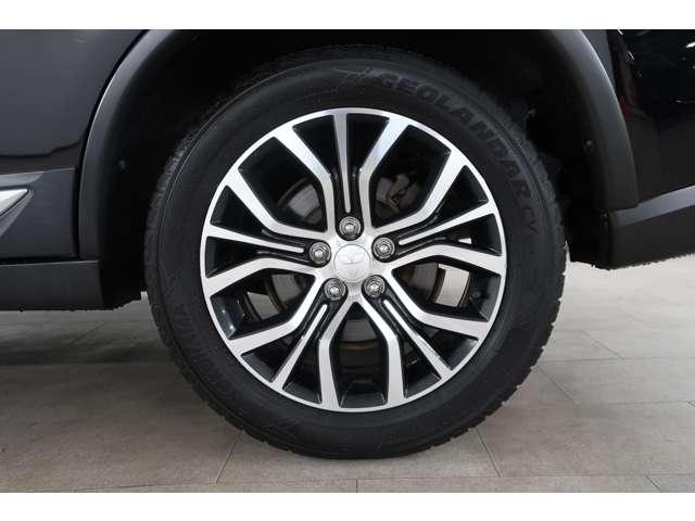 純正１８インチアルミホイール