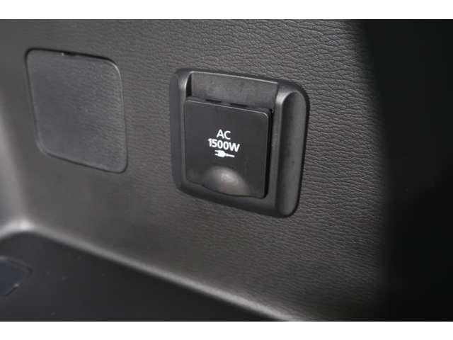 アウトランダーPHEV P 4WD 禁煙 社有車UP 電動パノラマサンルーフ スマホ連携ナビ BOSEサウンドシステム 移動物検知全方位カメラ 本革シート 前席左右パワーシート マイパイロットクルーズコントロール 誤発進抑制機能(17枚目)