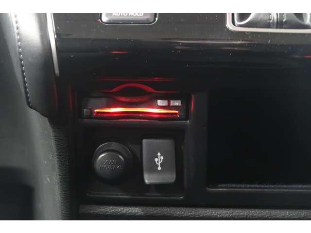 デリカD:5 P 4WD 電動サイドステップレス レンタUP 純正10.1型メモリーナビ 全方位カメラ ETC レーダークルーズコントロール 誤発進抑制機能付き衝突被害軽減ブレーキ 後側方車両検知機能 クルーズコントロール(3枚目)