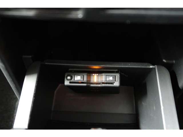 デリカD:5 オールブラックスエディション(Gパワー) 純正10.1型メモリーナビ 全方位カメラ ETC 衝突被害軽減ブレーキ 後側方車両検知 レーダークルーズコントロール ディーラーオプションAW コムテック前後ドライブレコーダ― テールゲートスポイラー(3枚目)