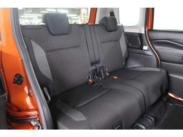 デリカD:2 カスタムハイブリッドMV 全方位カメラパッケージ 2WD 禁煙 10型ナビ 全方位カメラ ETC ドラレコ 運転席・助手席シートヒーター レーダークルーズコントロール LEDヘッドライト フォグランプ AS&G エンジンスタートスイッチ(8枚目)