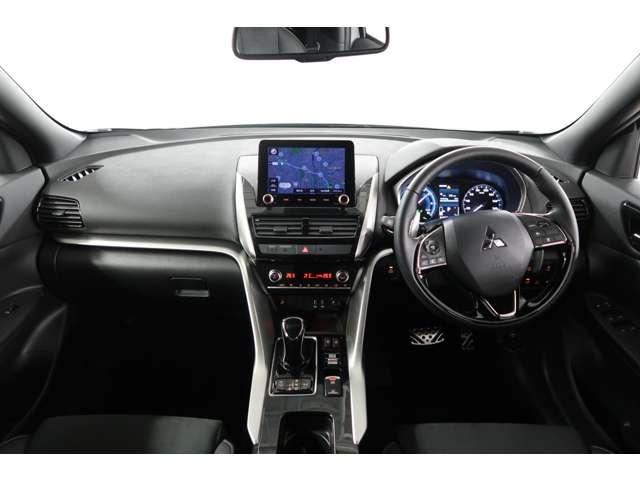 エクリプスクロスPHEV P 電池残容量89% 禁煙車 スマホ連携8型ナビ 全方位カメラ ハーフレザーシート 運転席パワーシート 運転席・助手席シートヒーター ステアリングヒーター レーダークルーズコントロール ETC2.0(7枚目)