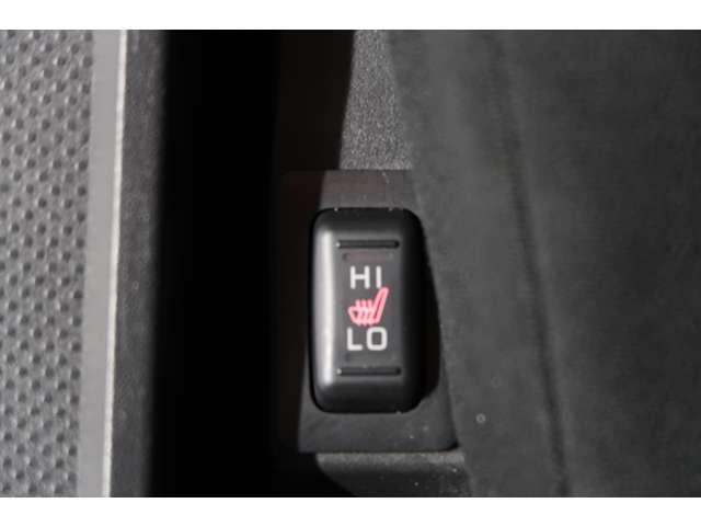 デリカD:5 P ワンオーナー 7人乗 10.1型ナビ+11.5型後席モニター 全方位カメラ ETC2.0 前後ドラレコ 電動リヤゲート 電動パーキングブレーキ&ブレーキオートホールド レーダークルーズ(17枚目)